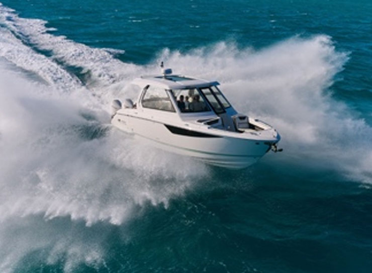 boat going fast through the water