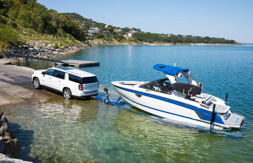 reloading a boat onto a trailer